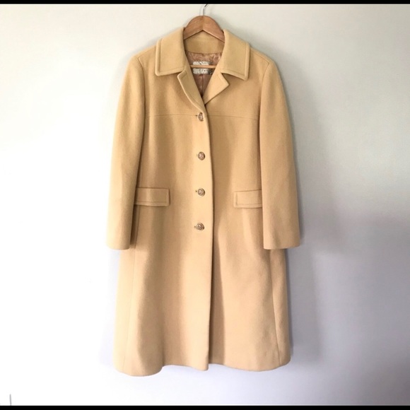 Higbees Jackets & Blazers - Vintage Higbees Camel Cashmere Coat